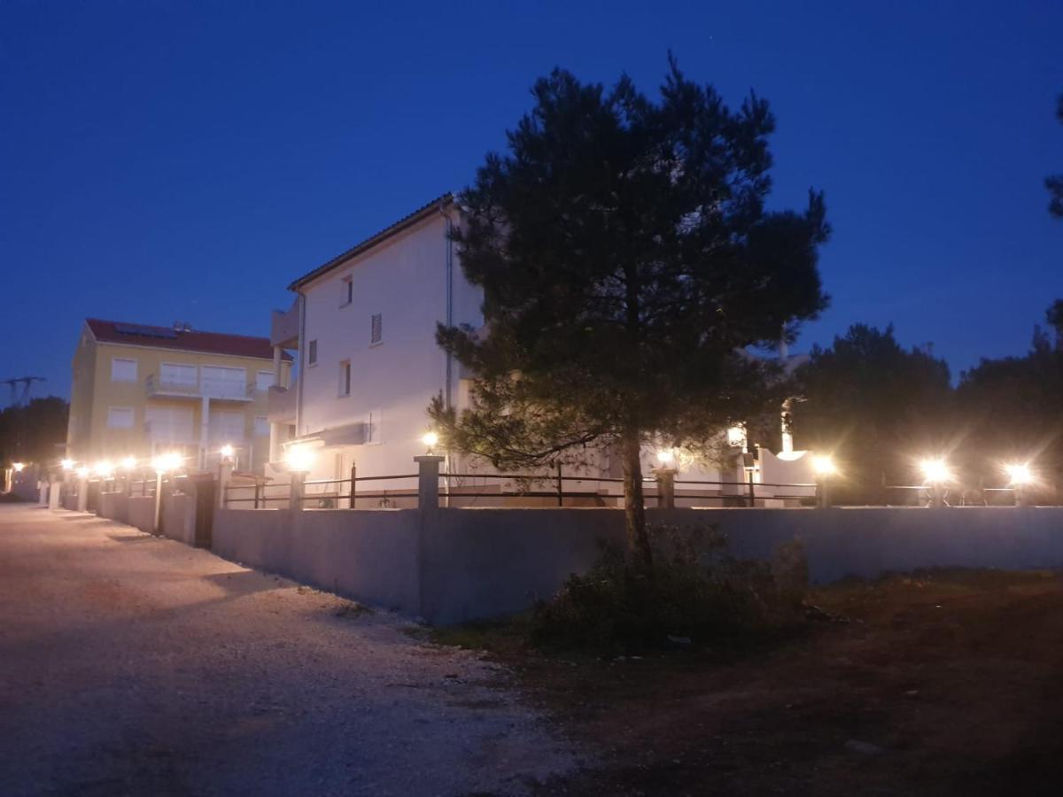 Apartments Villa M&M 2 Bibinje Exterior photo