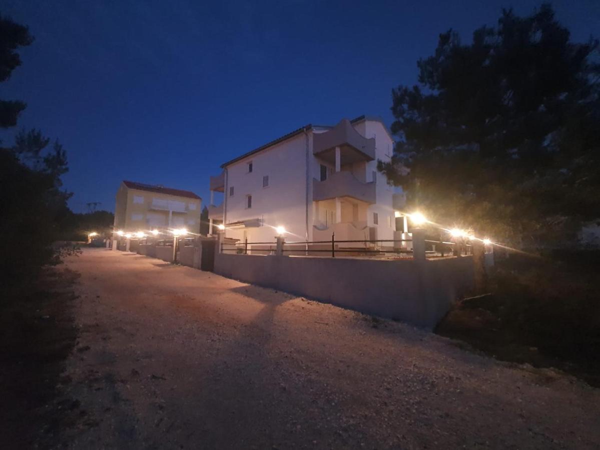 Apartments Villa M&M 2 Bibinje Exterior photo